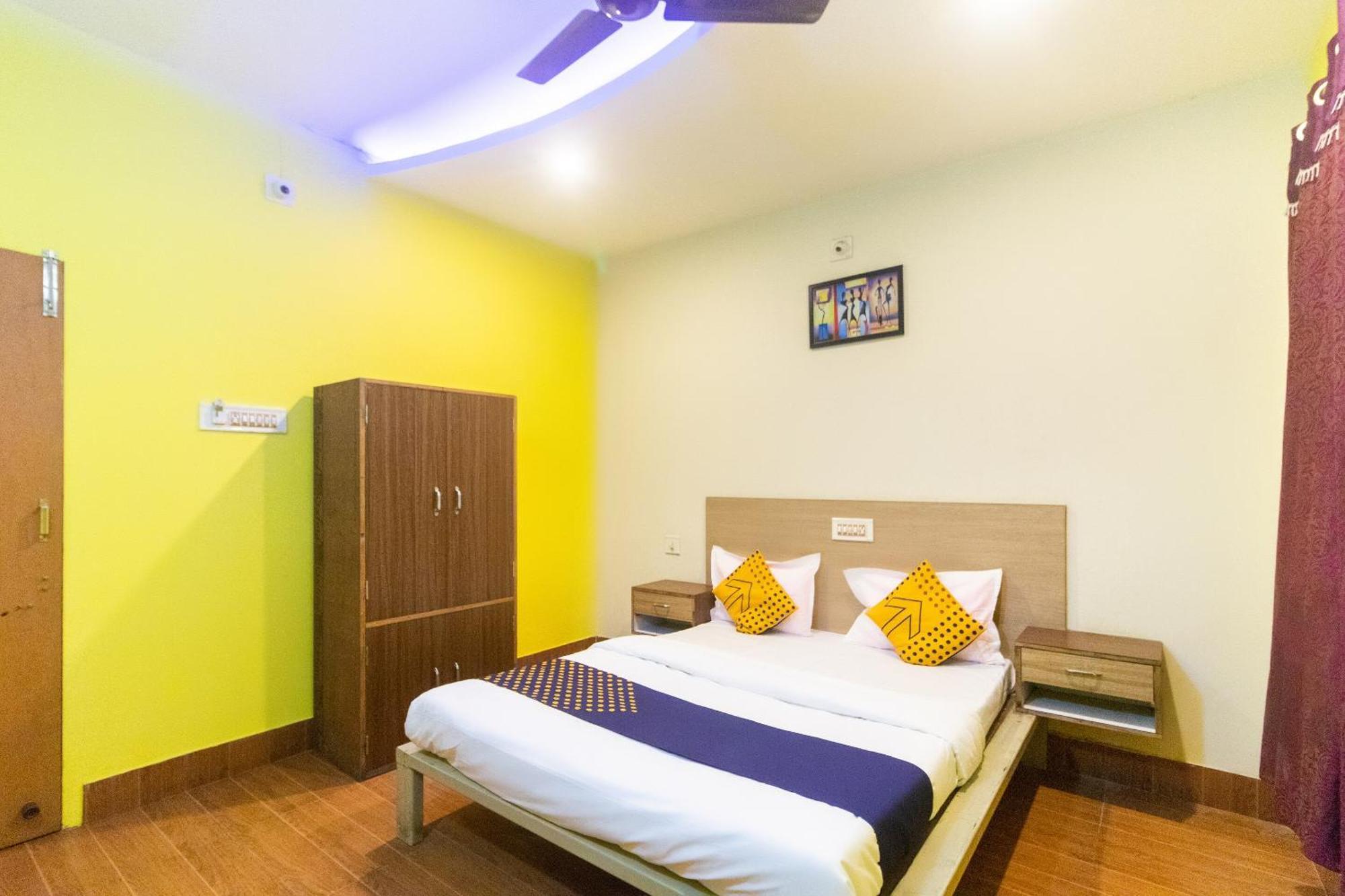 Spot On Prabir Residency Inn Urali Luaran gambar